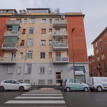 Ihost Apartment - Romilli 17A Milano Exteriör bild